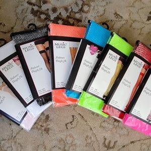 Set of 8 fishnet thigh highs